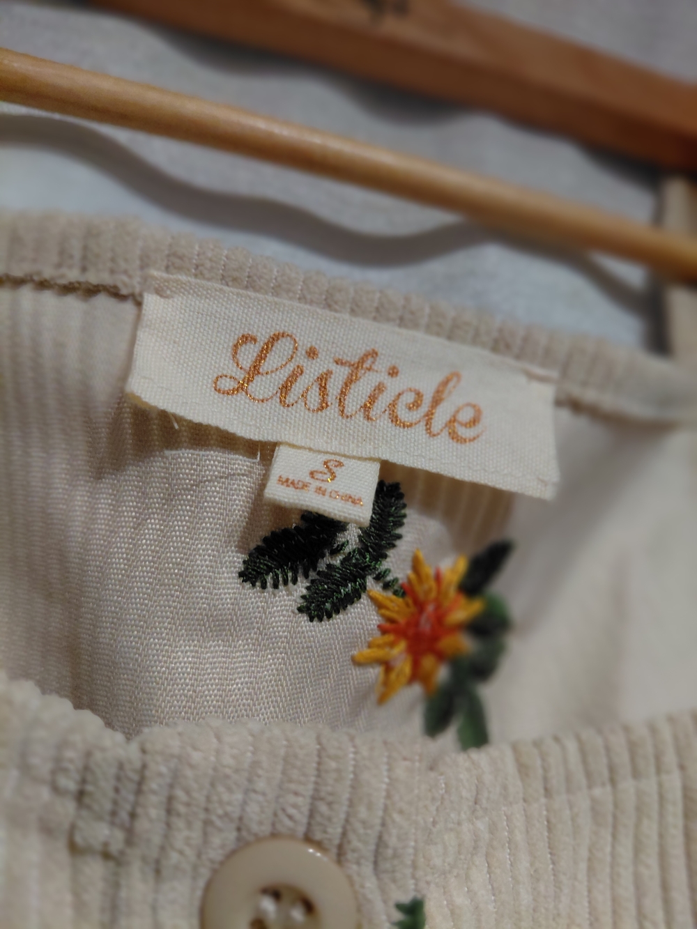 Listicle Cream Corduroy Floral Embroidered Mini Babydoll Dress Size Small - Picture 3 of 9